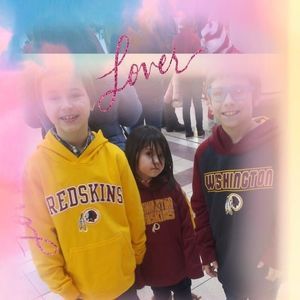 Meet your Posher, Cristal